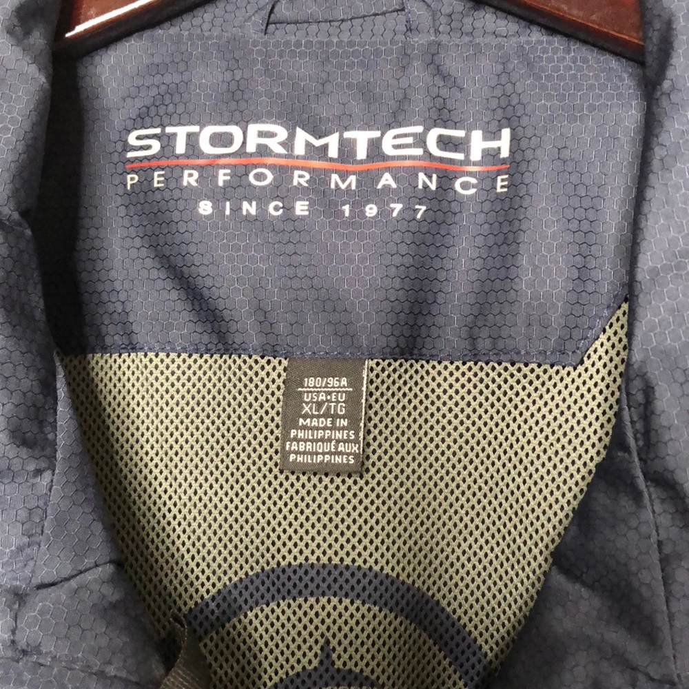 StormTech Windbreaker - Picture 2 of 8